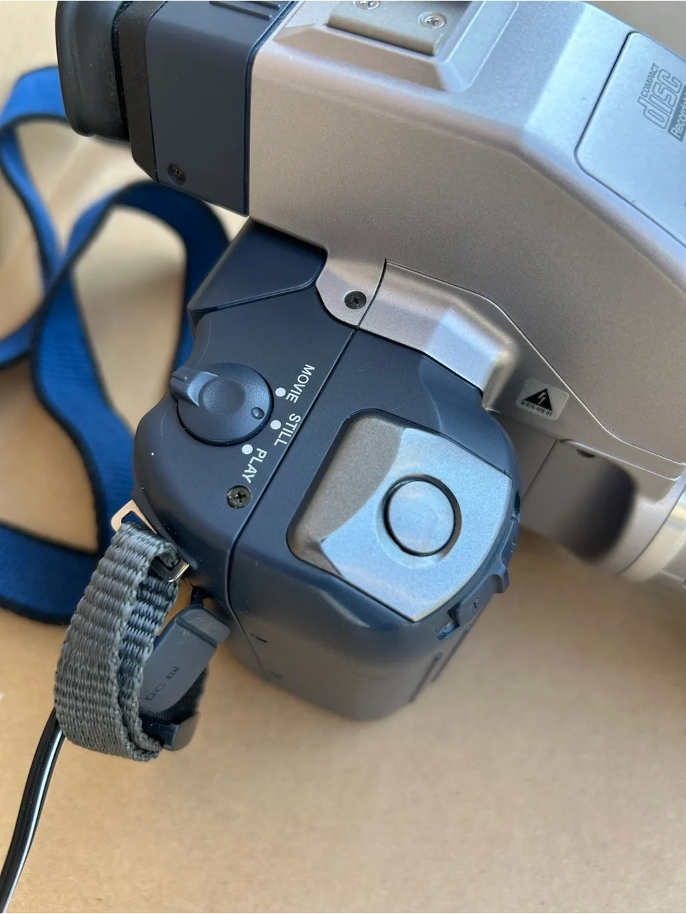 Sony Mavica MVC-CD1000 Digital Camera 2.1 Megapixels Tested Works